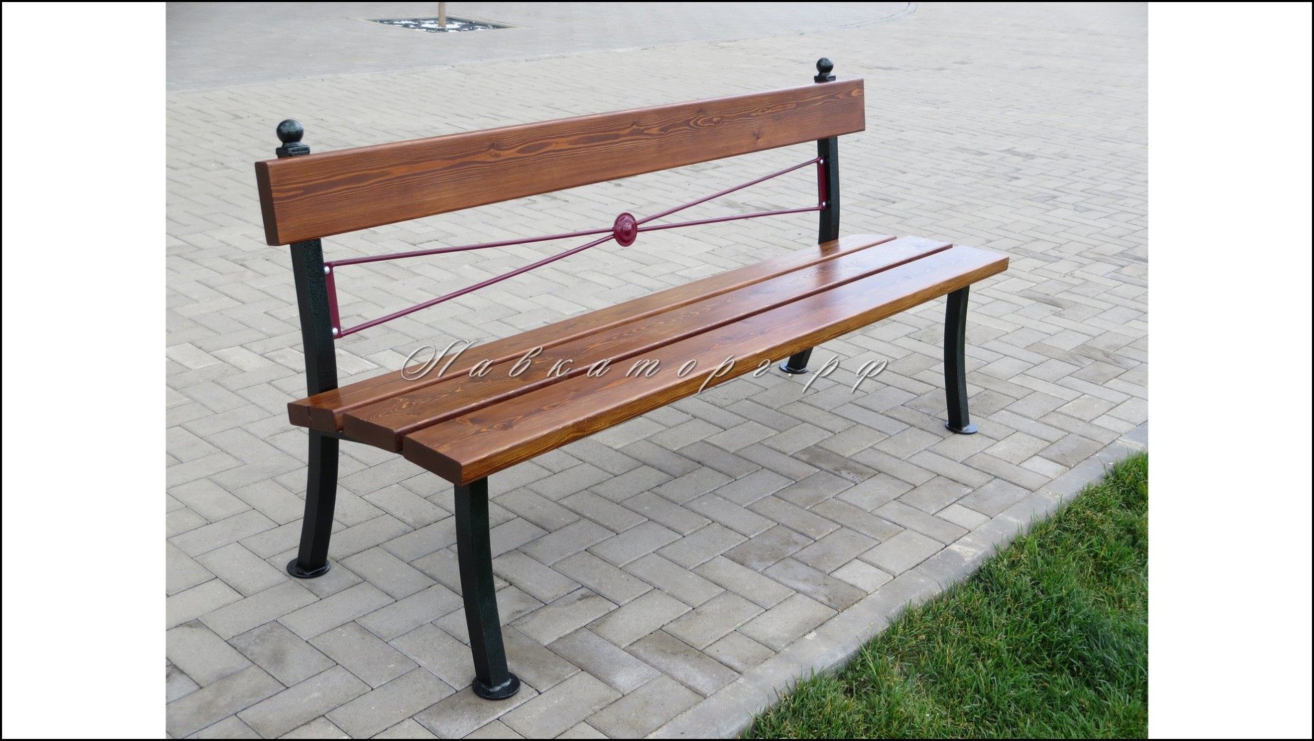 Скамейки парковые СТ40л-1,8д из бруса лиственницы.