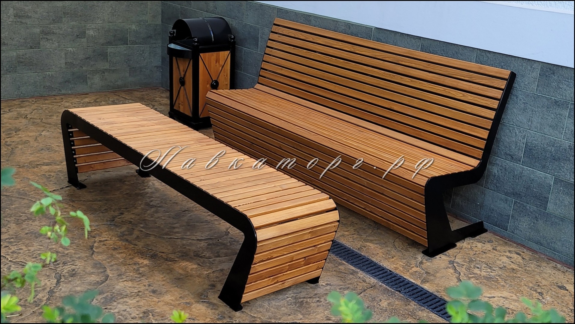 Комплект современной парковой мебели СМл