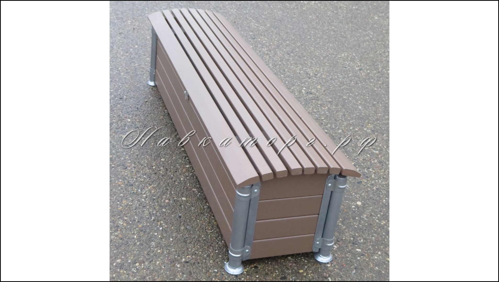 Сундук - скамейка для инвентаря садового или спортивного