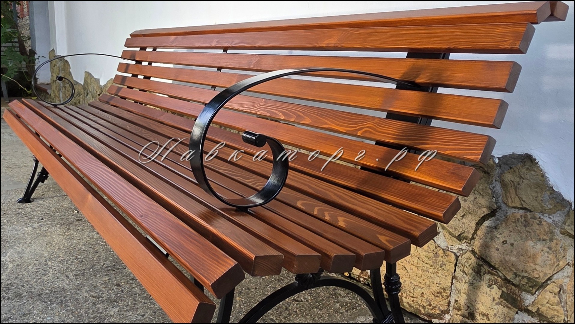 Скамейки с подлокотниками СК16л-2п